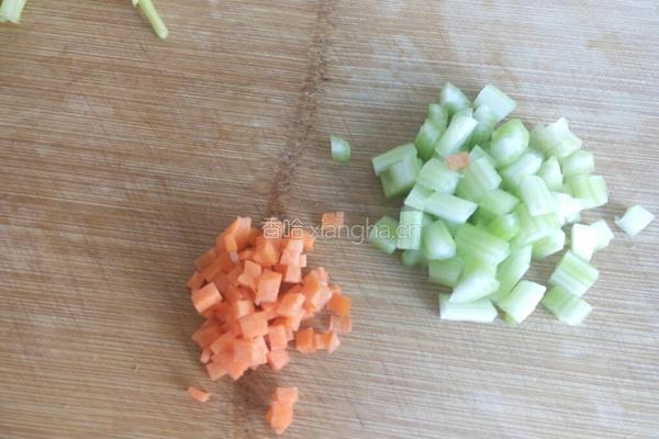 西芹腰果粥的做法图解3