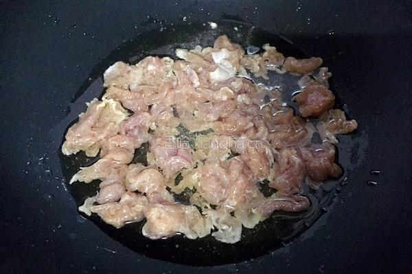 杏鲍菇炒肉片的做法图解3