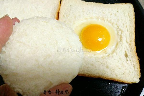 土司面包煎鸡蛋的做法图解5