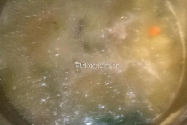 青菜骨头汤的做法图解3