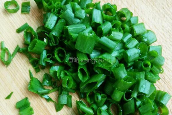 鸡蛋炒河粉的做法图解3