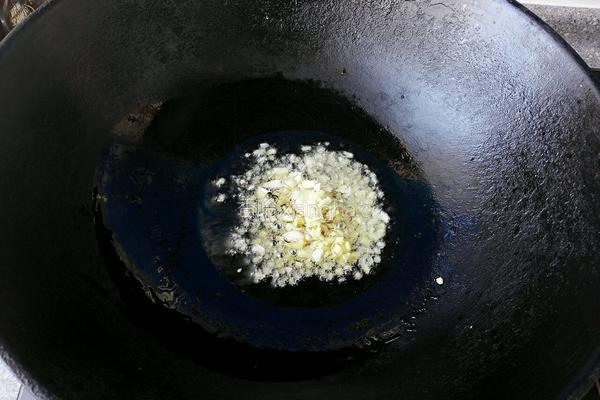 自制新疆美味馕爆肉的做法图解11