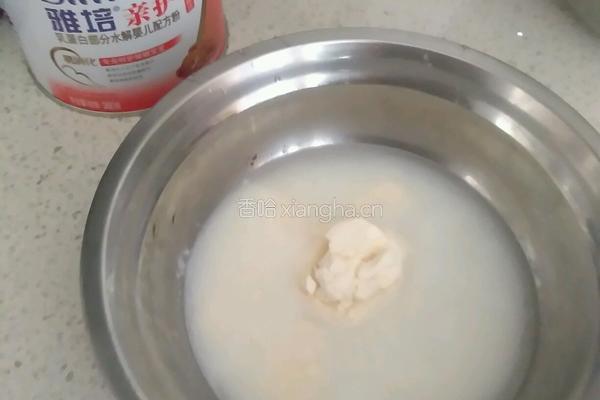 蒸蛋黄（宝宝餐）的做法图解1