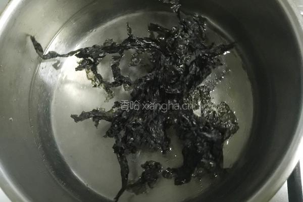 紫菜蛋花汤的做法图解2
