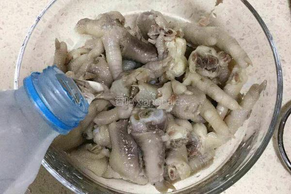 凉拌凤爪的做法图解6
