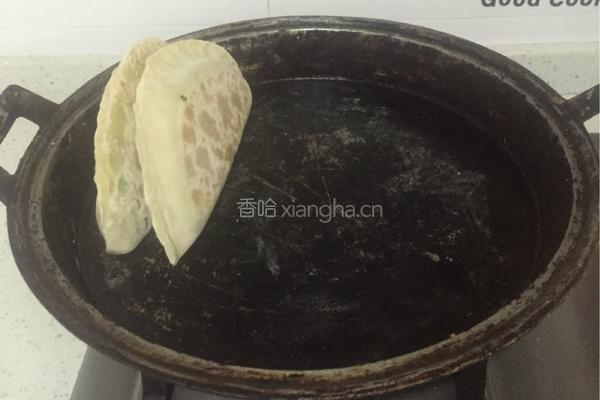 韭菜饼的做法图解12