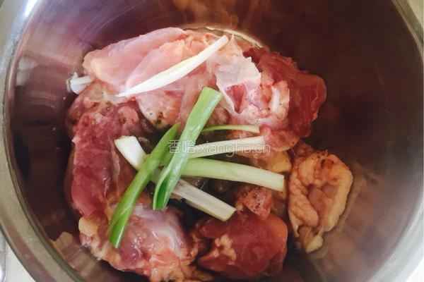 照烧鸡腿饭的做法图解1