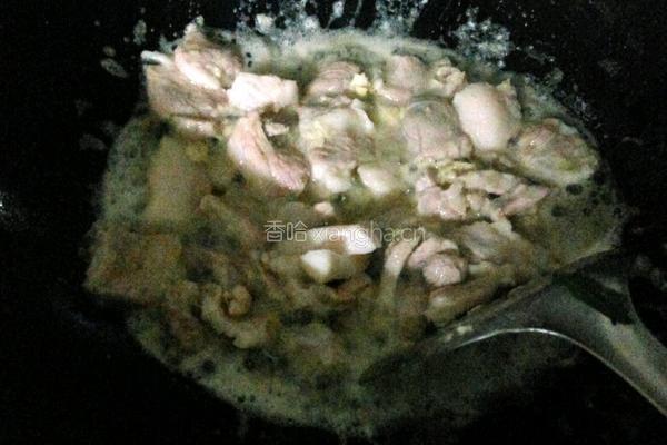 鲜茶树菇炒肉的做法图解6