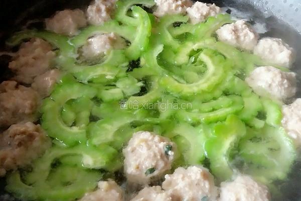 苦瓜汆肉丸的做法图解9