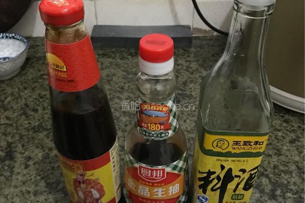 冬菇焖猪手的做法图解9
