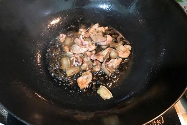贡菜炒肉的做法图解4