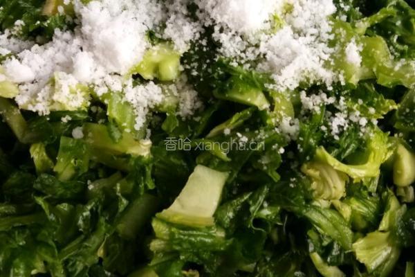 自腌酸菜的做法图解2