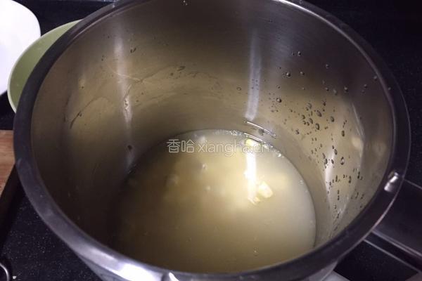 香滑玉米汁的做法图解3