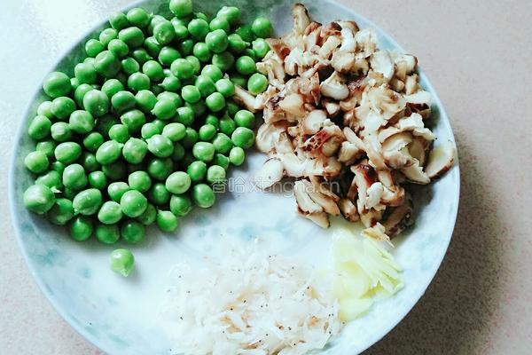 香菇肉酱的做法图解2