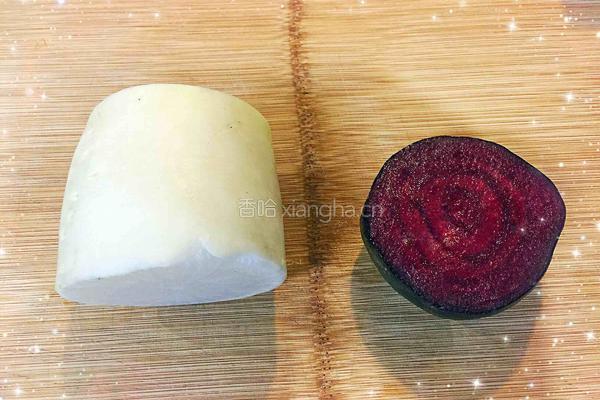 糖醋萝卜的做法图解1