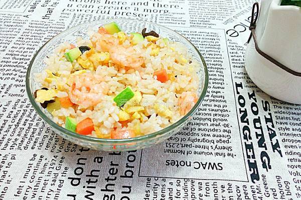 虾仁蛋炒饭的做法图解8