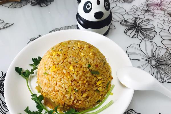 辣白菜炒饭的做法图解8