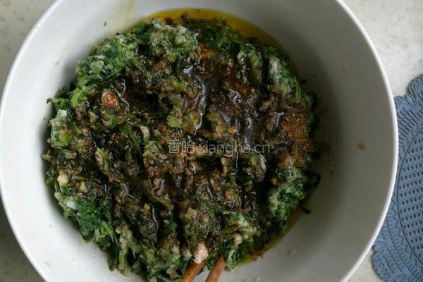 猪肉菠菜饺子的做法图解6
