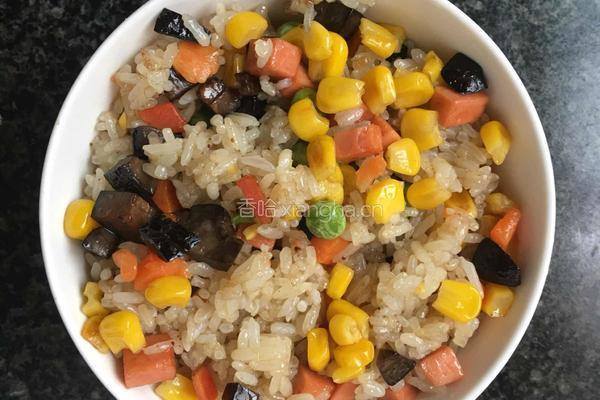 五彩缤纷炒饭的做法图解5