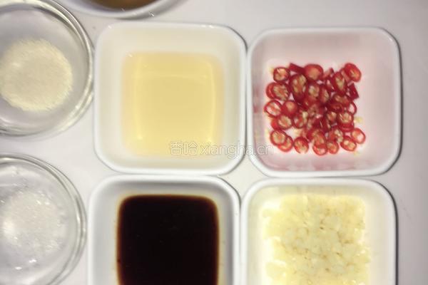 香香小苦菊的做法图解1