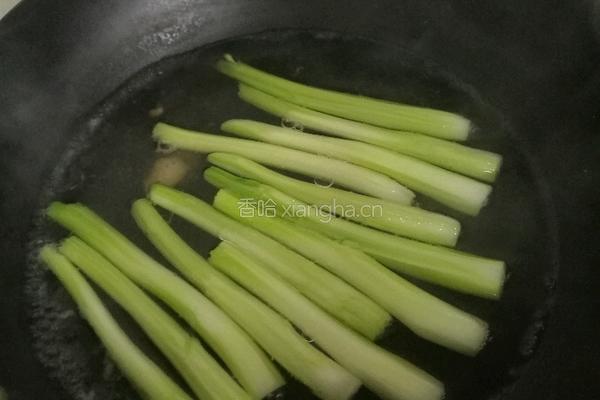香菇苔芯菜的做法图解4