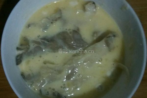煎平菇鱼的做法图解3