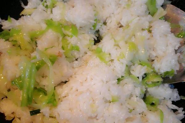 酱油炒饭的做法图解7