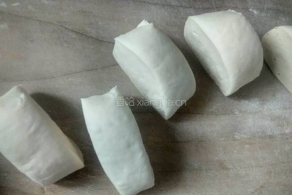 猪肉大葱馅饼的做法图解2