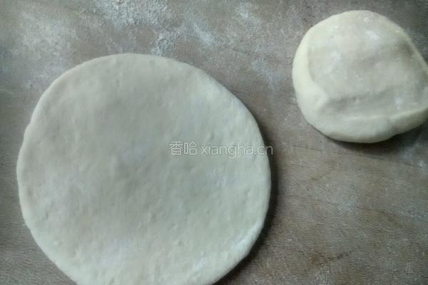 猪肉大葱馅饼的做法图解3