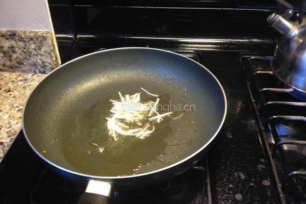 鱼香煎茄子的做法图解6