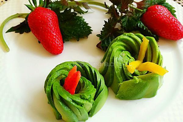 牛油果玫瑰花#甜点的做法图解10