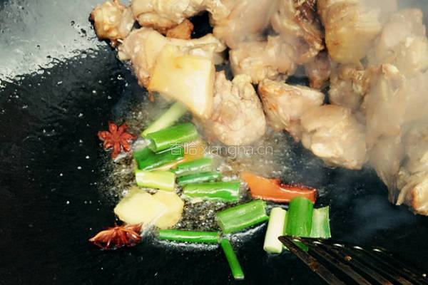 鸭腿炖春笋的做法图解10