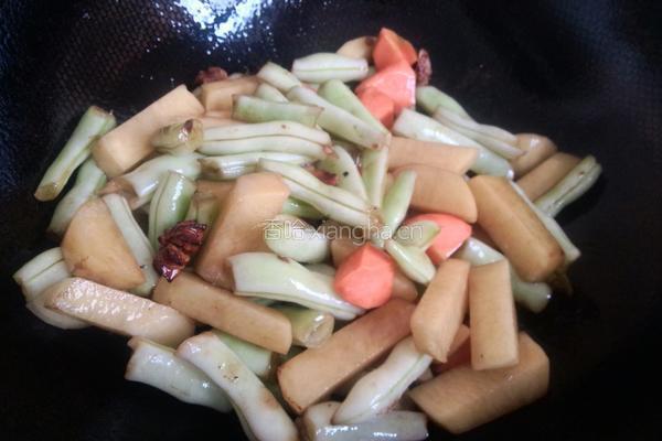 芸豆炖土豆的做法图解4