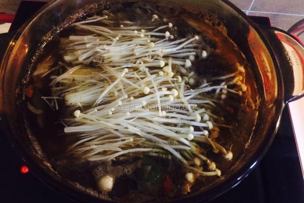 杂菌肥牛汤的做法图解7