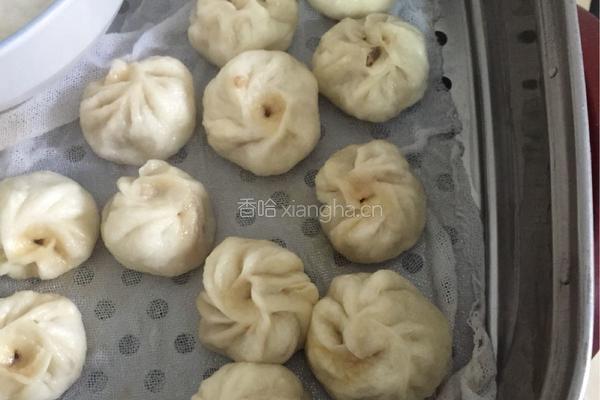 虾肉小笼包