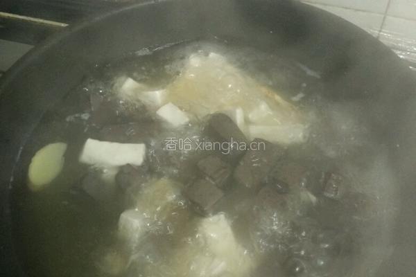 鸭血豆腐汤的做法图解9