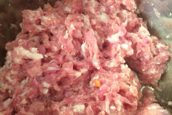 香菇猪肉包子的做法图解3