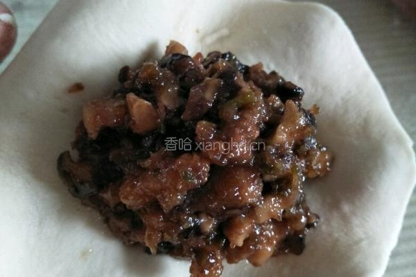 香菇叉烧包的做法图解9