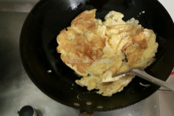 菠菜炒鸡蛋的做法图解4