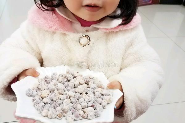奶味挂霜花生米的做法图解8