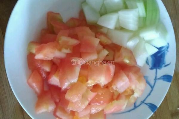 番茄意面的做法图解1