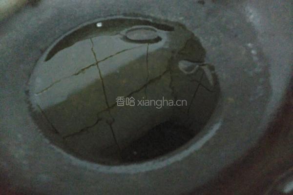 猪肉粒炖地芸豆的做法图解3