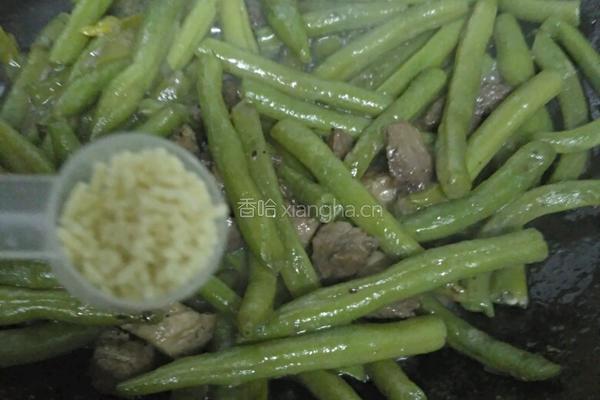 猪肉粒炖地芸豆的做法图解12