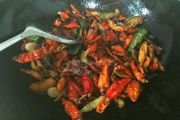 干煸香辣麻花芙蓉虾的做法图解3