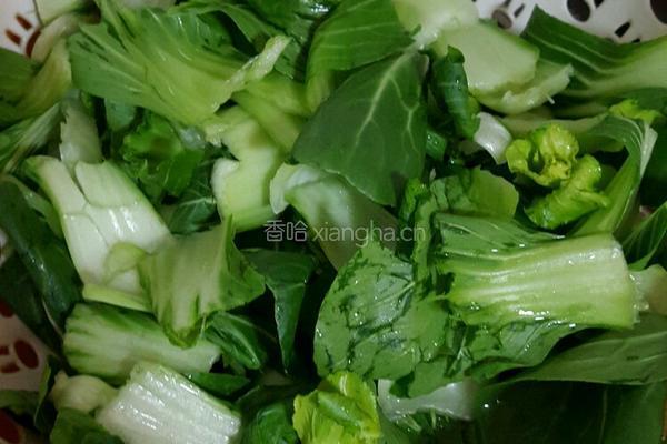 油菜炒虾皮的做法图解2