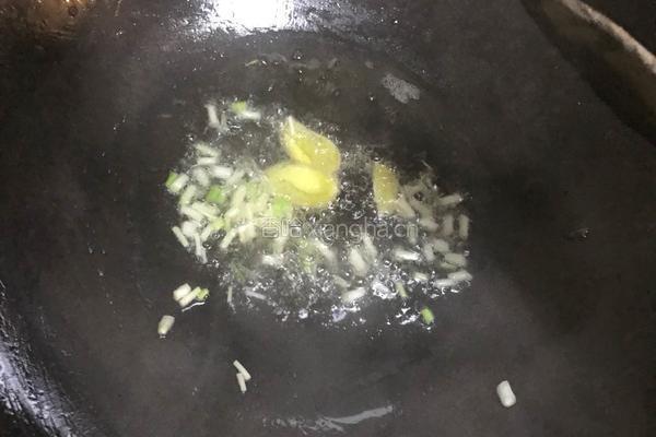 猪肝豆腐汤的做法图解3