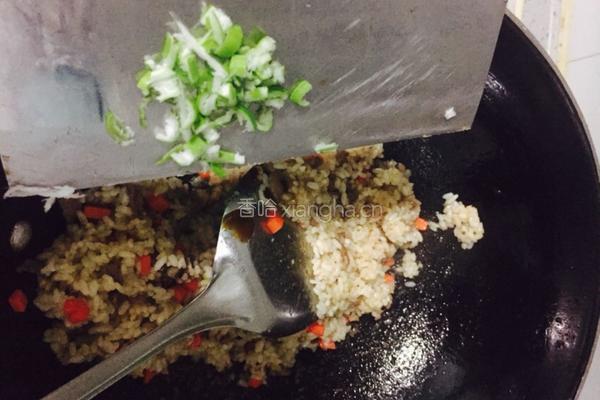 牛肉炒饭的做法图解6