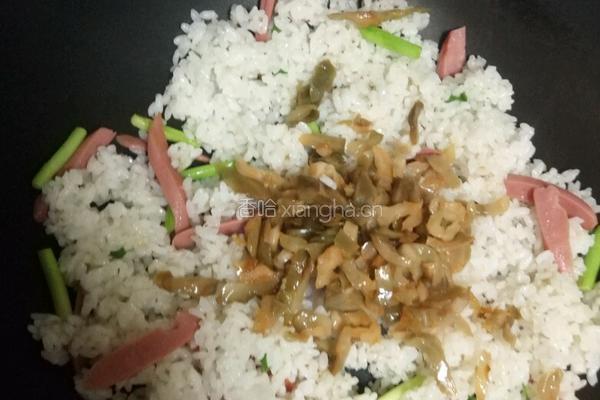 火腿炒饭的做法图解5