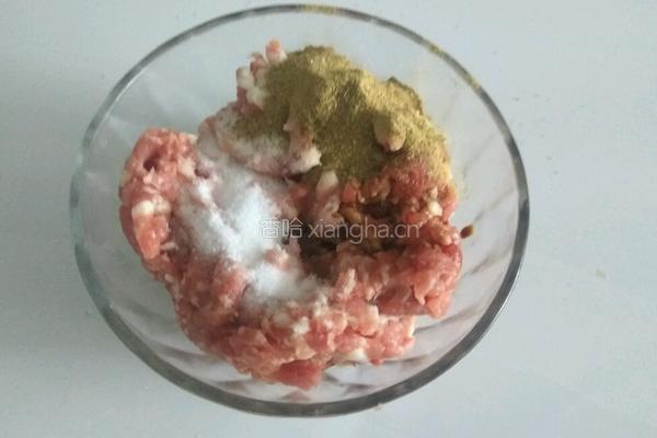 芹菜肉饺子馅的做法图解5