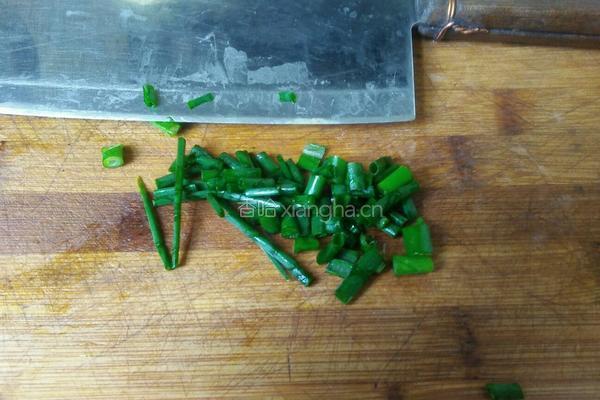 麻辣香炸土豆的做法图解2